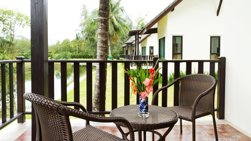Khaolak Blue Lagoon Resort - Sha Extra Plus Khao Lak Quarto foto